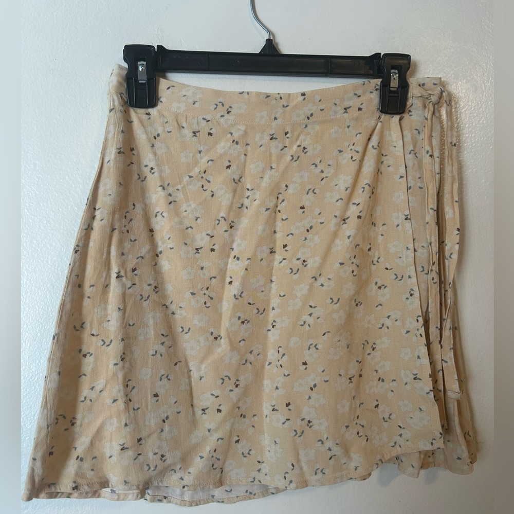 Yellow Pastel Mini Skirt Floral Wrap Skirt M Boho Cottagecore Dainty Twee